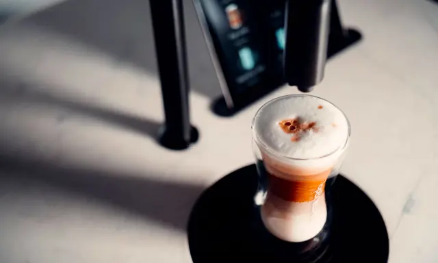 TopBrewer macchiato with silky milkfoam