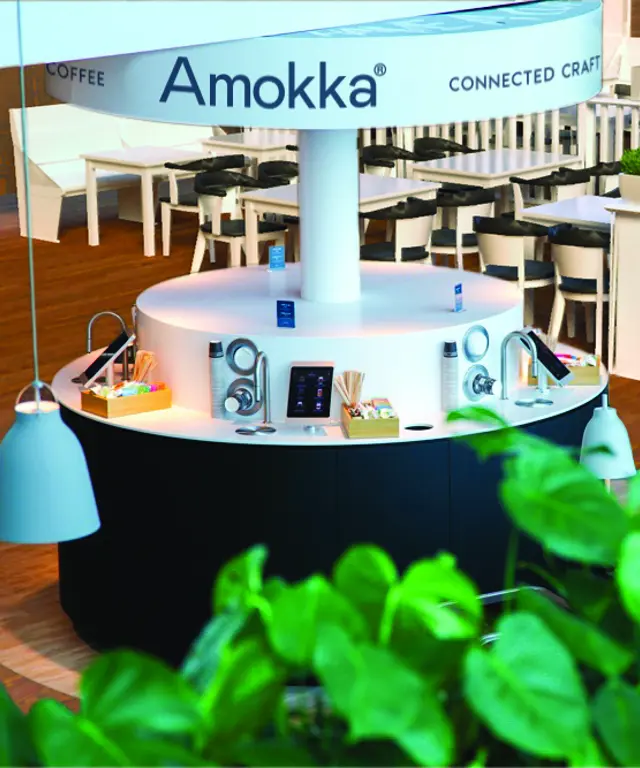 Amokka retail concept circle bar